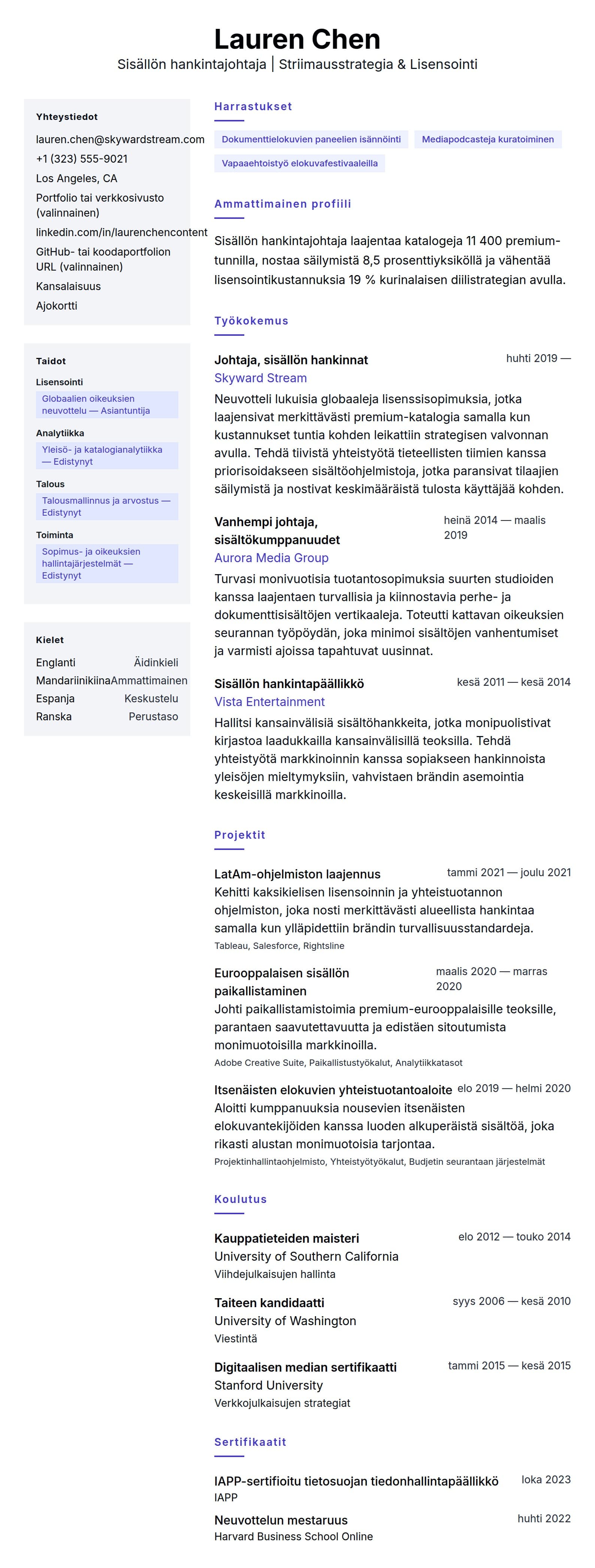 Ansioluetteloesikatselu kohteelle Sisällön hankintajohtajan ansioluetteloesimerkki