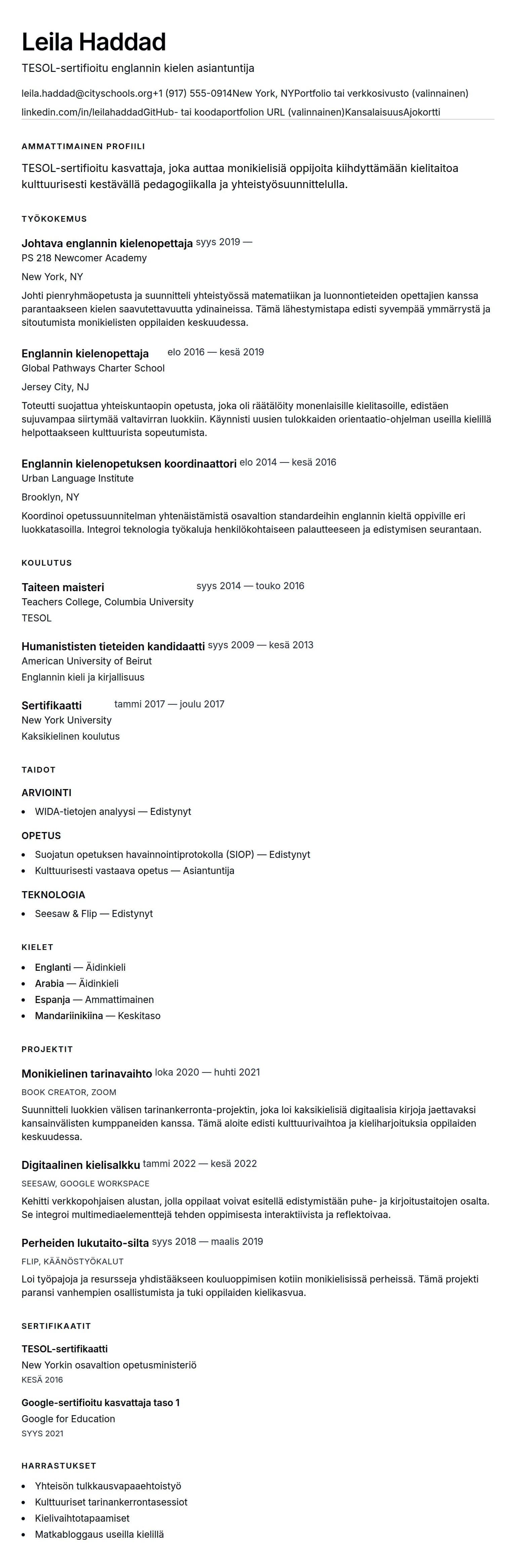 Ansioluetteloesikatselu kohteelle Englannin kielenopettajan ansioluetteloesimerkki
