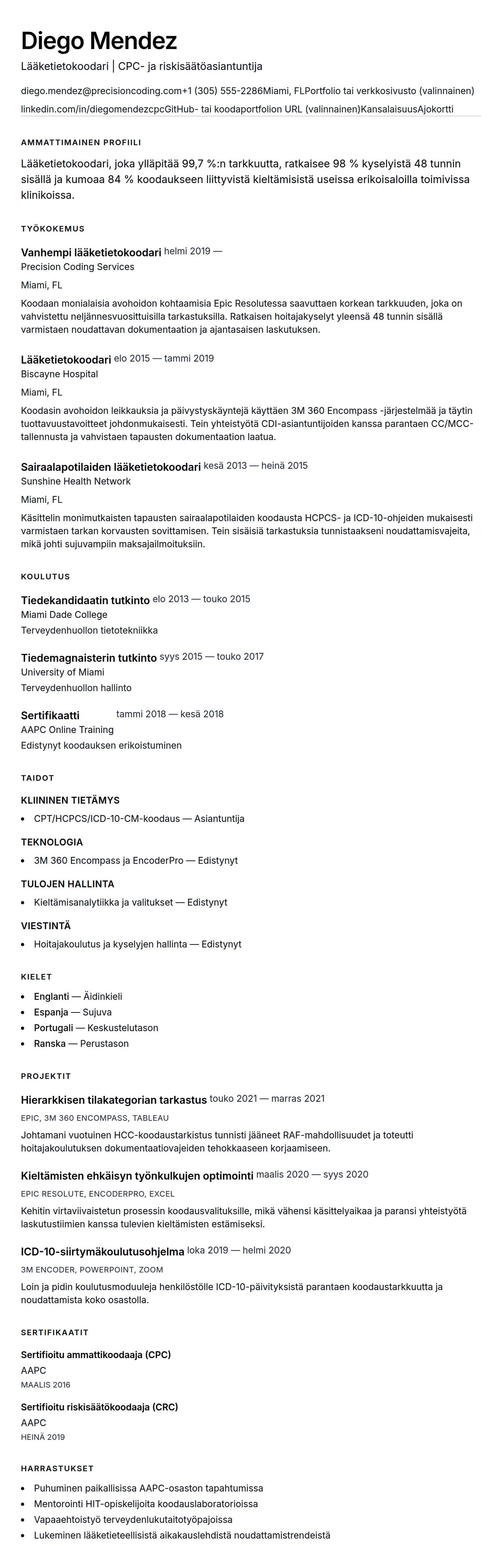 Ansioluetteloesikatselu kohteelle Lääketietokoodarin ansioluetteloesimerkki