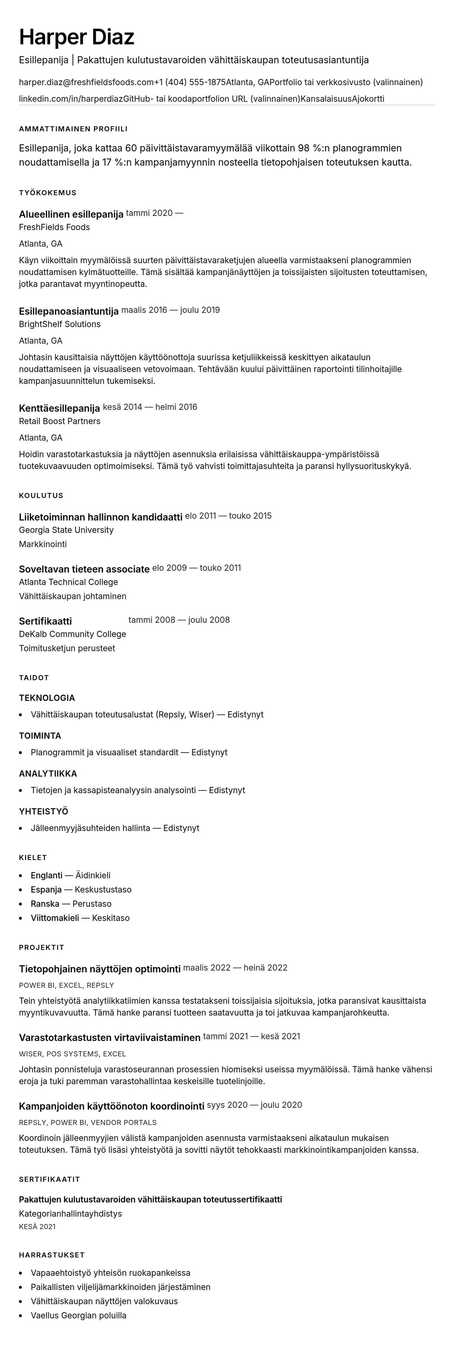 Ansioluetteloesikatselu kohteelle Esillepanijan ansioluetteloesimerkki