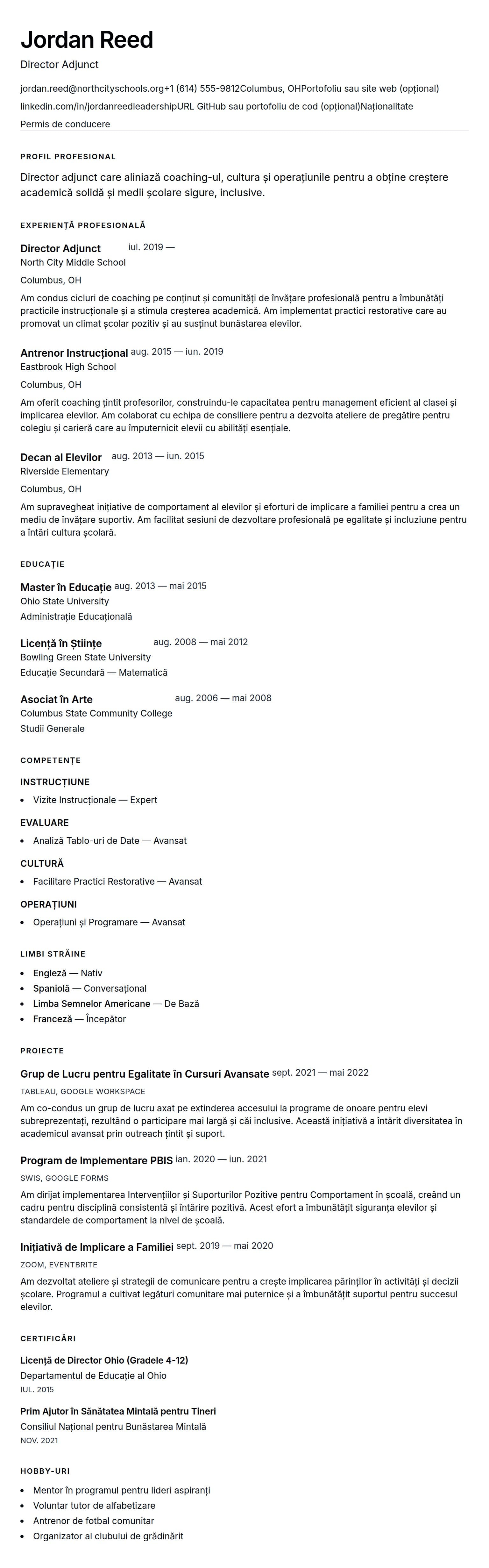 Exemplu de CV pentru Director Adjunct