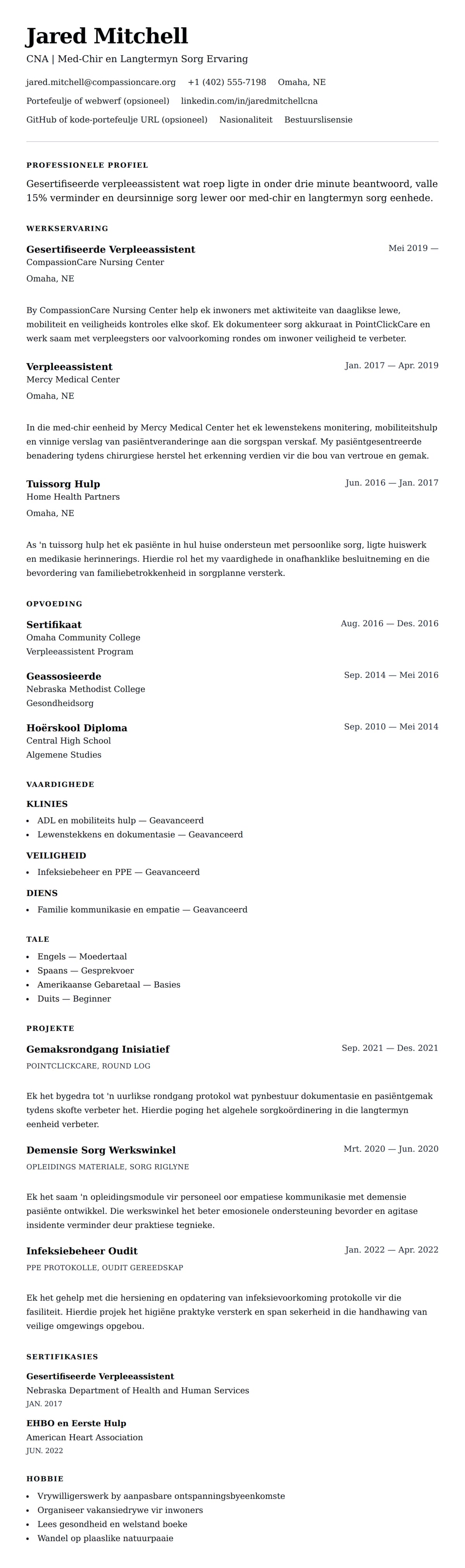 Leweensbeskrywing-vooruitskouk vir Gesertifiseerde Verpleeassistent (CNA) Lewensloop Voorbeeld