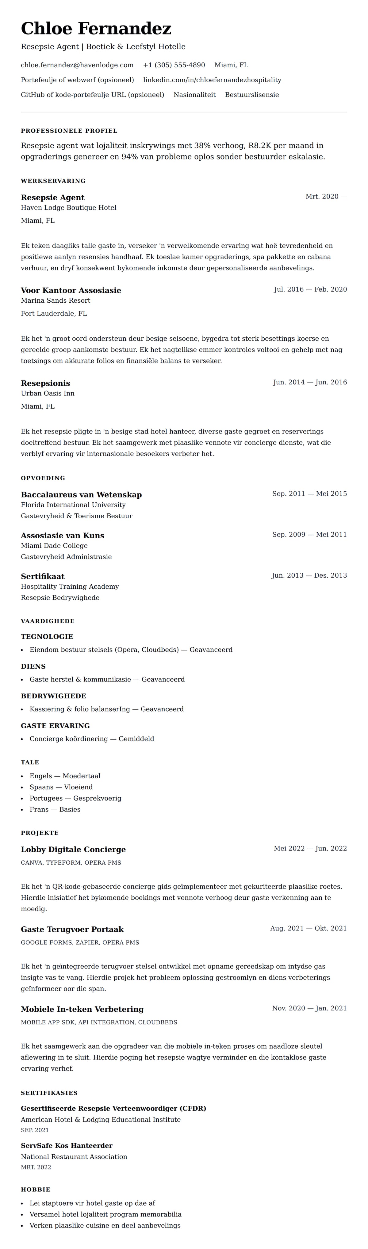 Leweensbeskrywing-vooruitskouk vir Hotel Resepsie Werknemer Leweensbeskrywing Voorbeeld