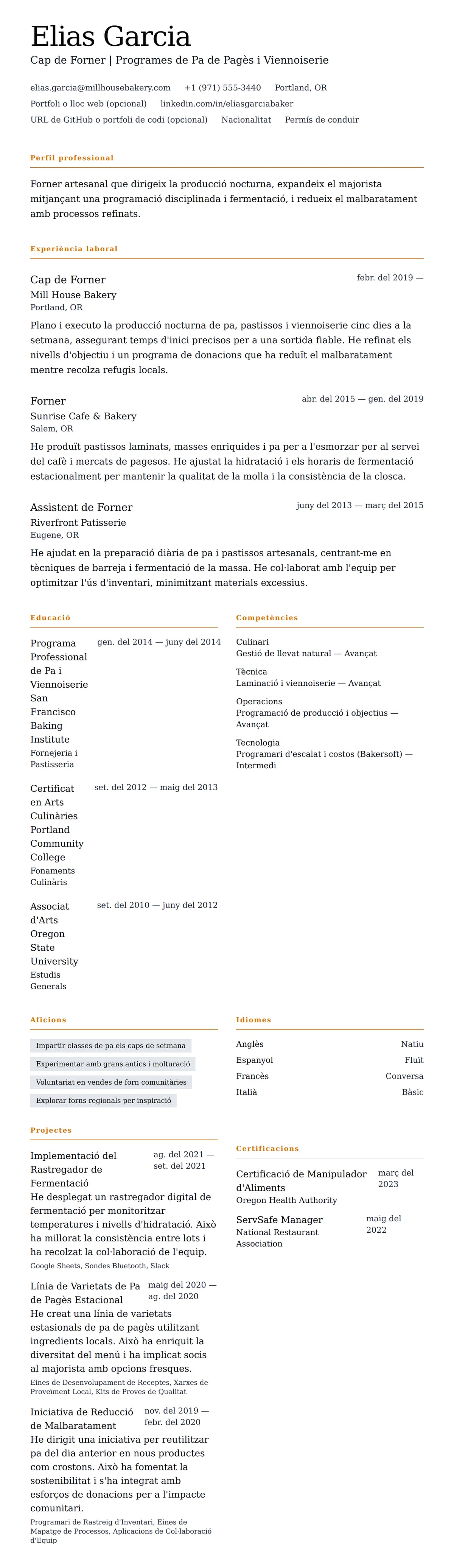 Previsualització del currículum per a Exemple de Currículum de Forner
