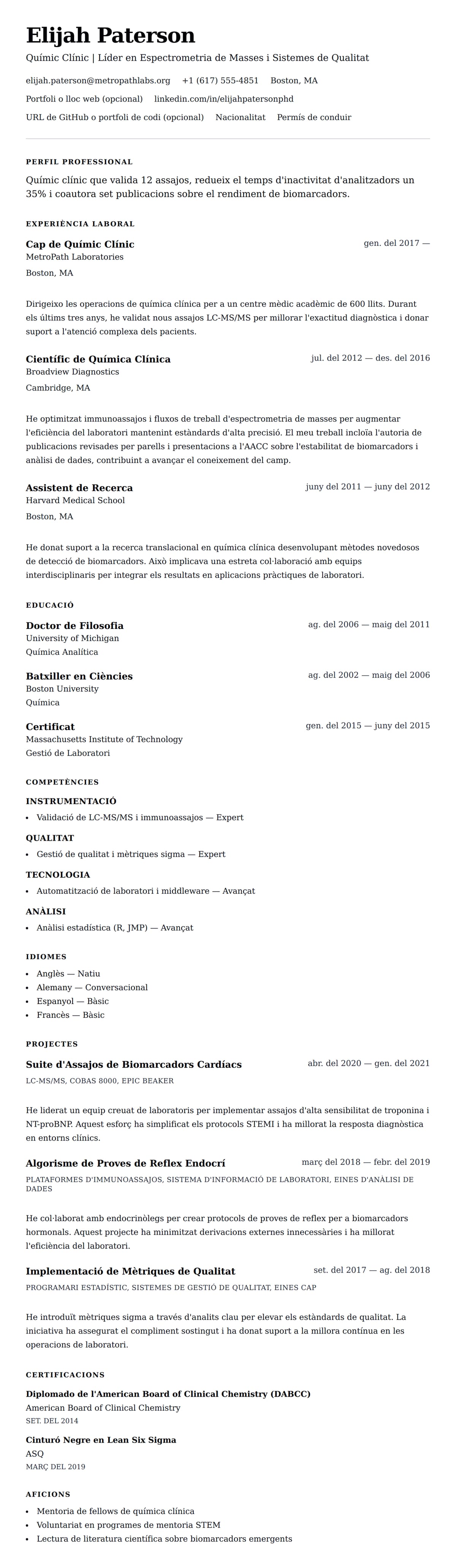 Previsualització del currículum per a Exemple de Currículum de Químic Clínic