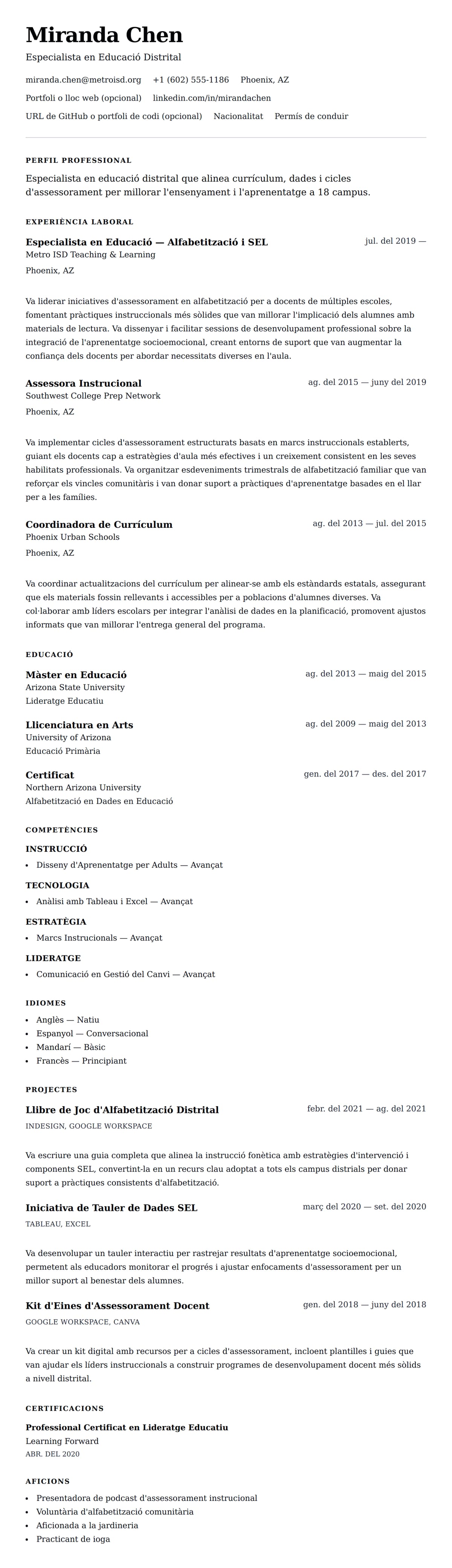 Previsualització del currículum per a Exemple de Currículum d'Especialista en Educació