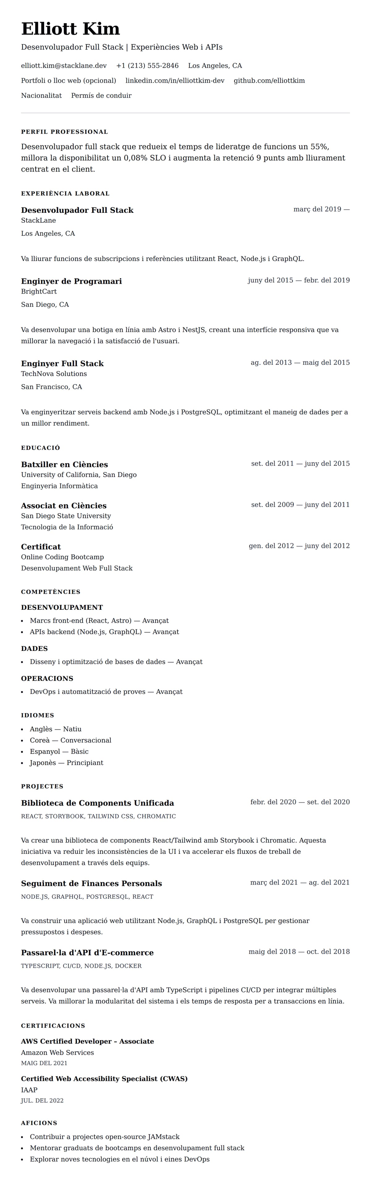 Previsualització del currículum per a Exemple de Currículum de Desenvolupador Full Stack