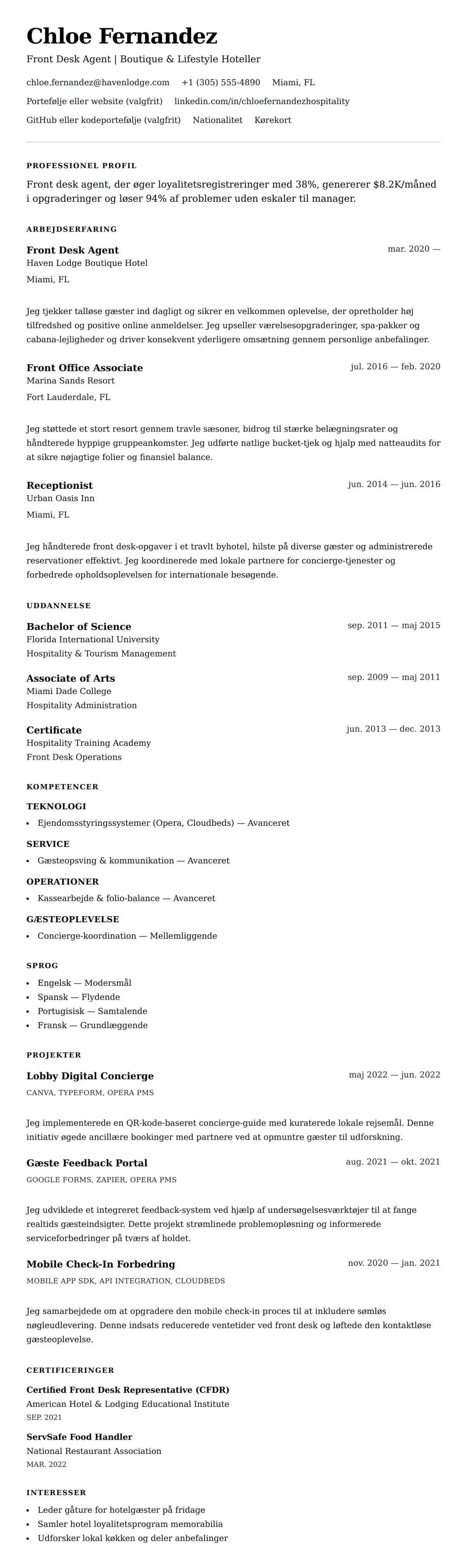 CV-forhåndsvisning for Hotel Front Desk Medarbejder CV Eksempel