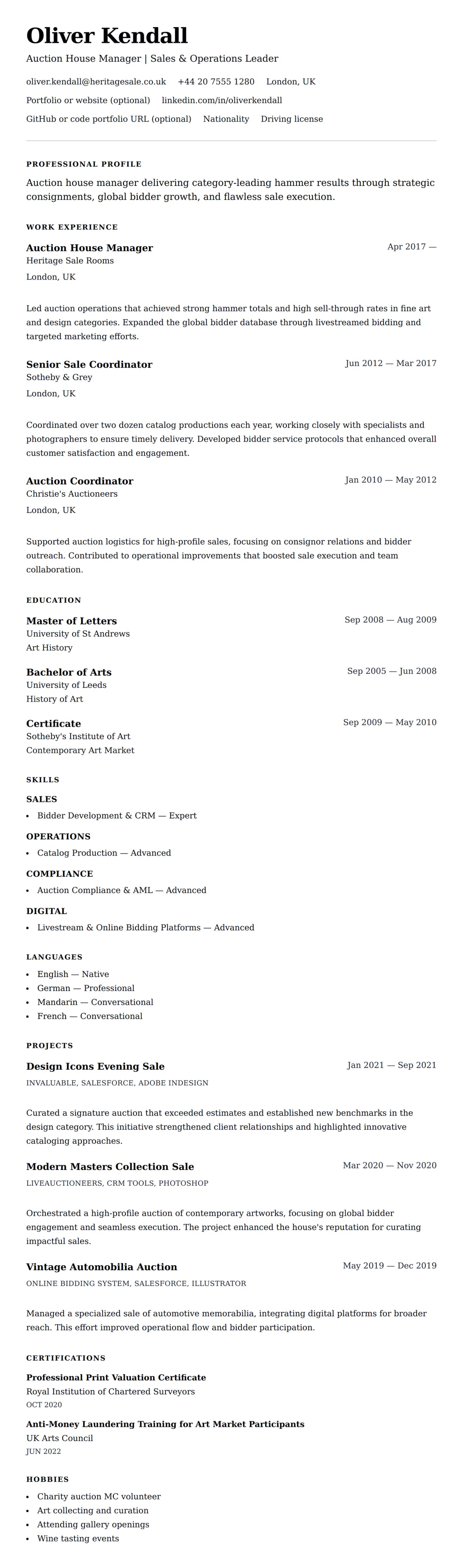 Resume preview for Auction House Manager Resume Example