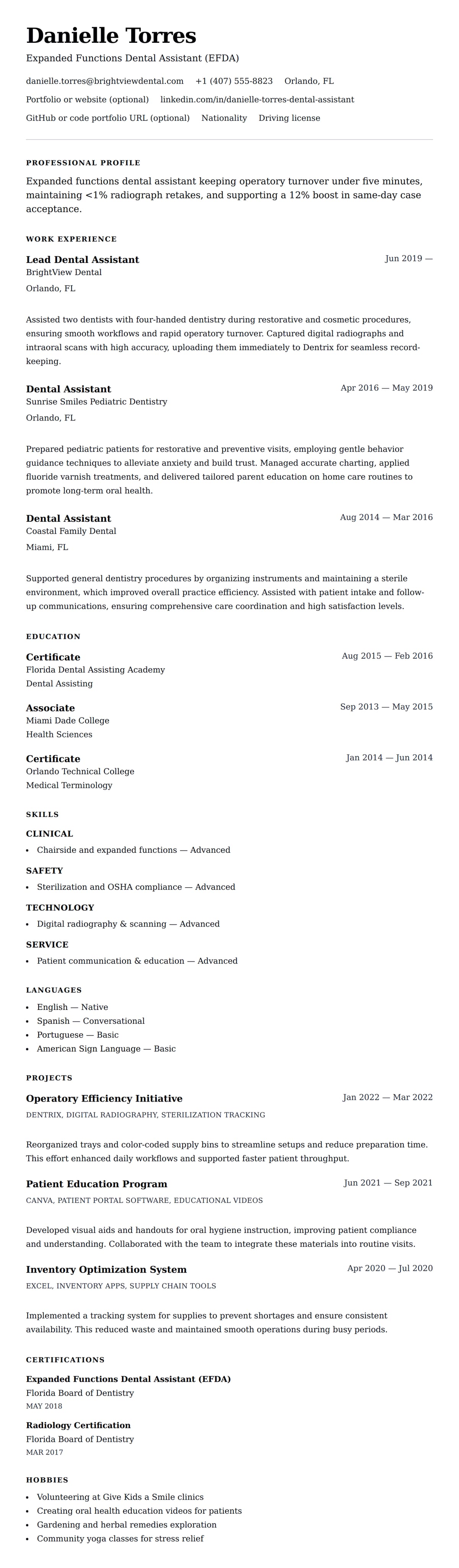 Resume preview for Dental Assistant Resume Example
