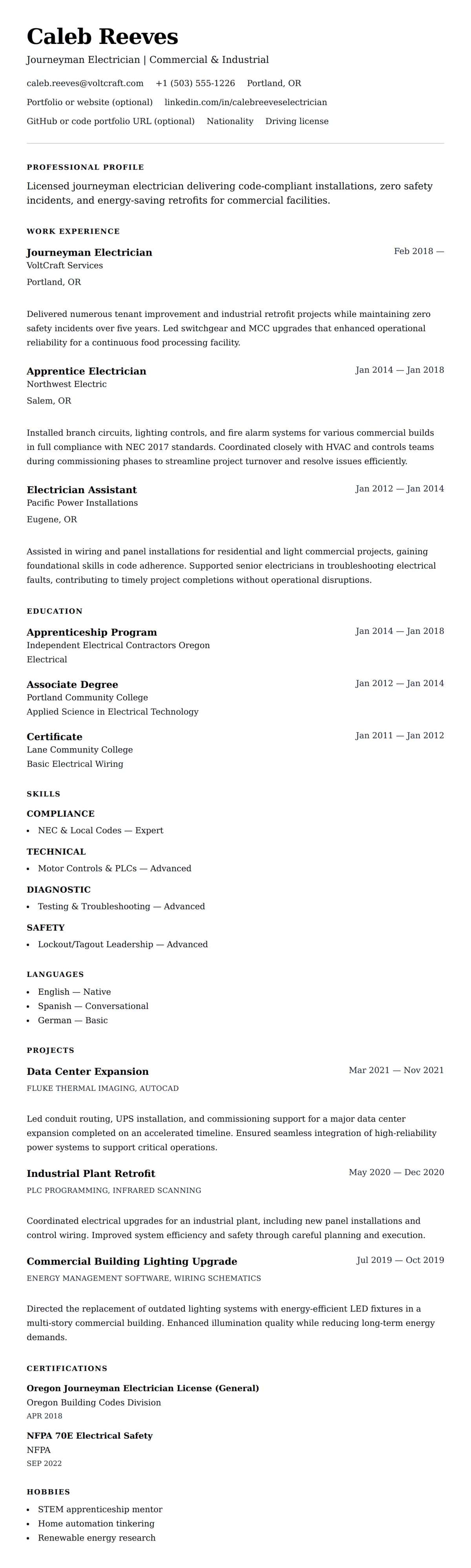 Resume preview for Electrician Resume Example
