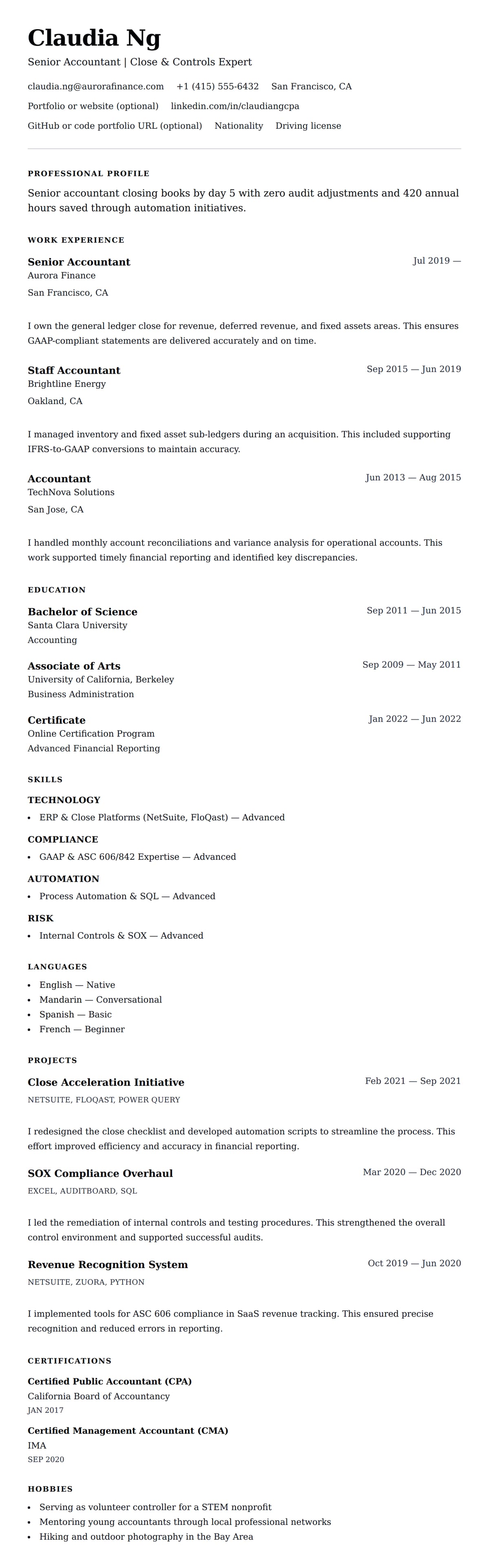 Resume preview for Senior Accountant Resume Example