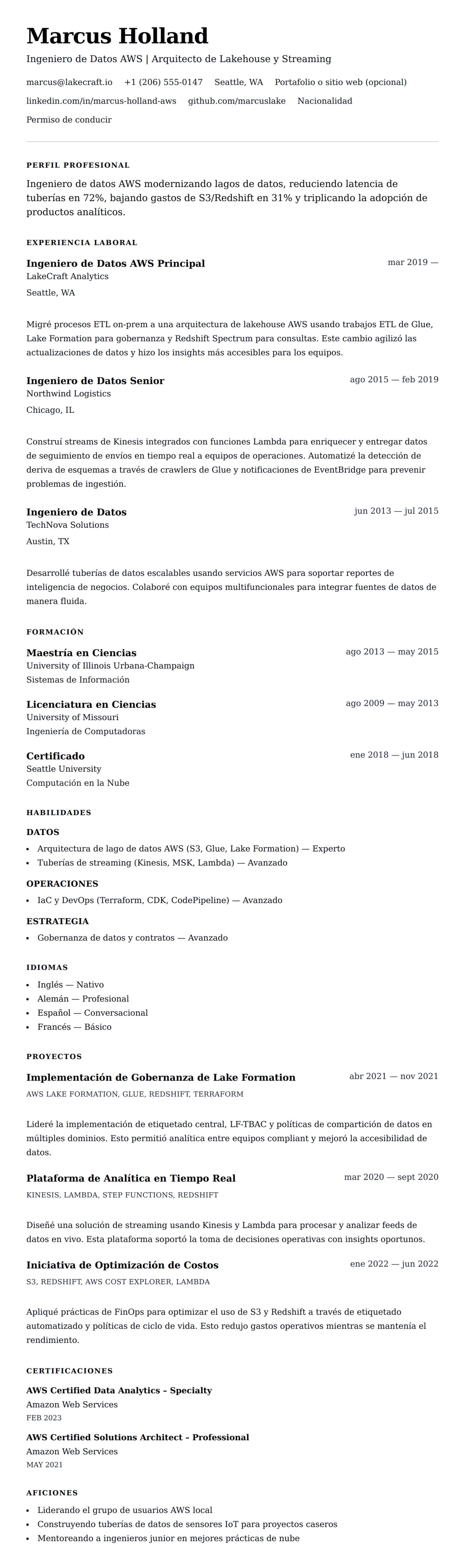 Vista previa del currículum Ejemplo de Currículum de Ingeniero de Datos AWS