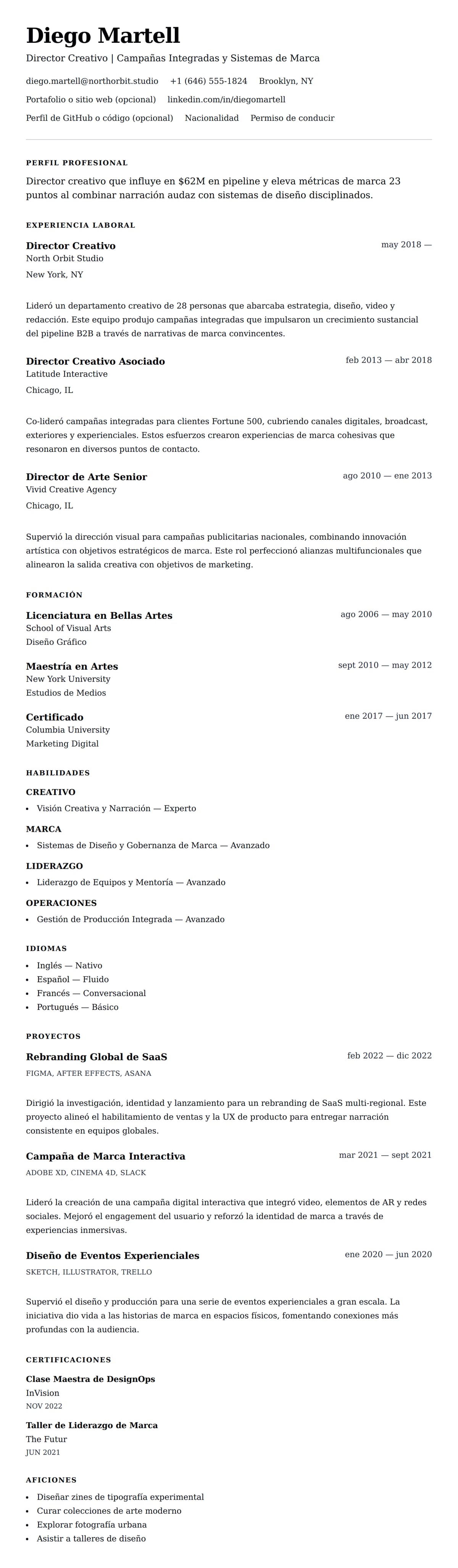 Vista previa del currículum Ejemplo de Currículum de Director Creativo