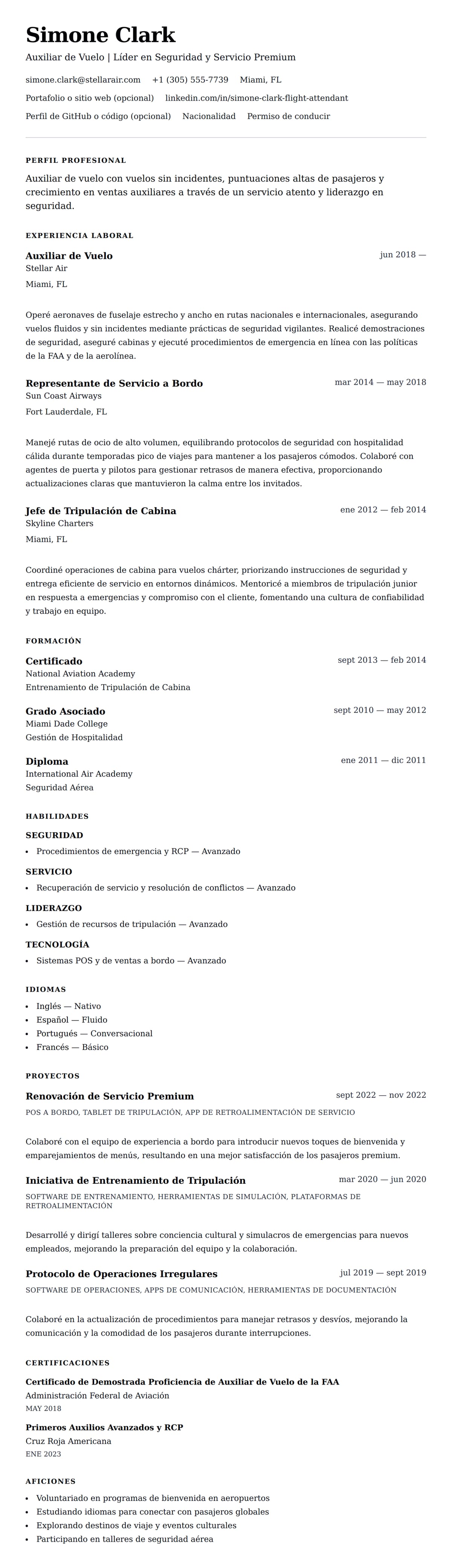 Vista previa del currículum Ejemplo de Currículum de Auxiliar de Vuelo