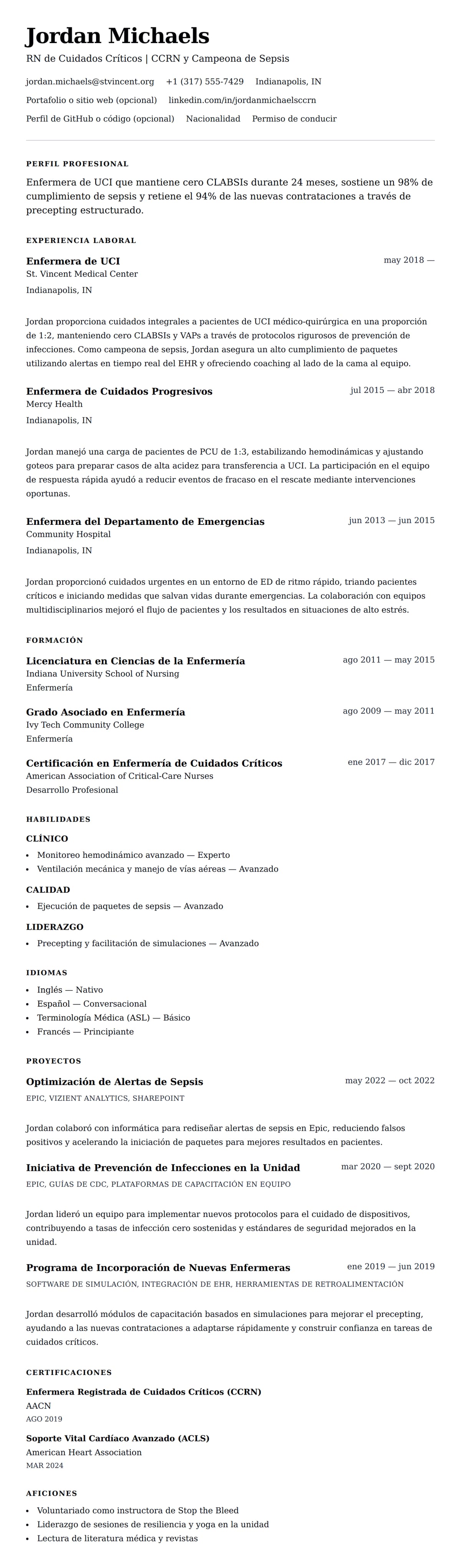 Vista previa del currículum Ejemplo de Currículum de Enfermera de UCI