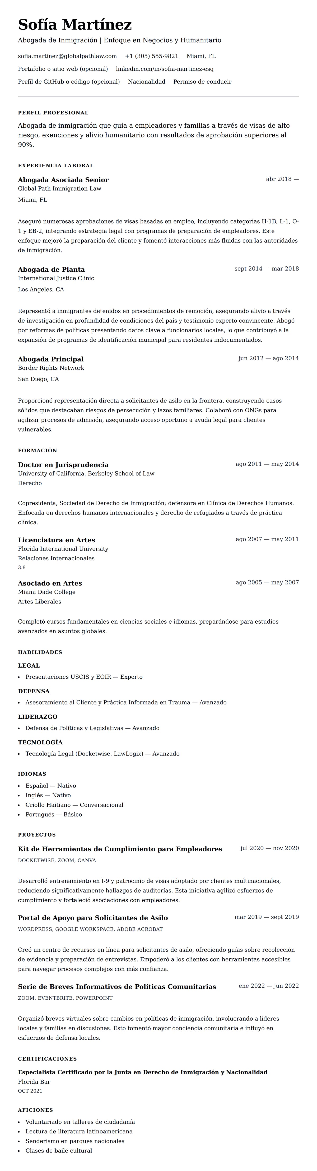 Vista previa del currículum Ejemplo de Currículum de Abogado de Inmigración