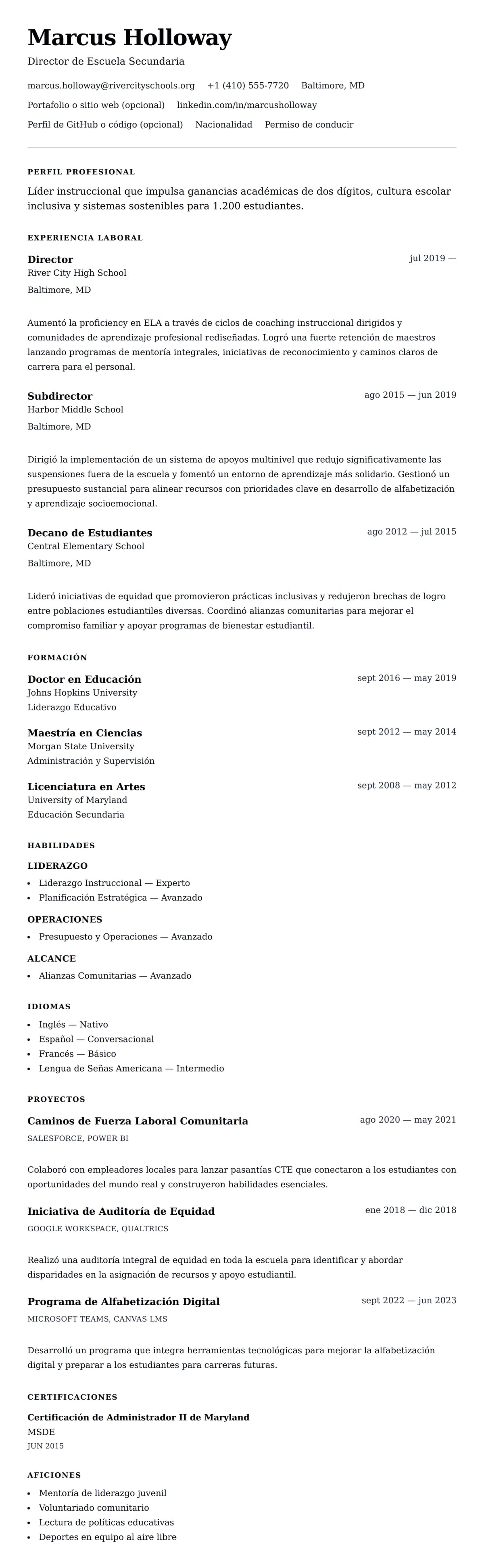 Vista previa del currículum Ejemplo de Currículum de Director