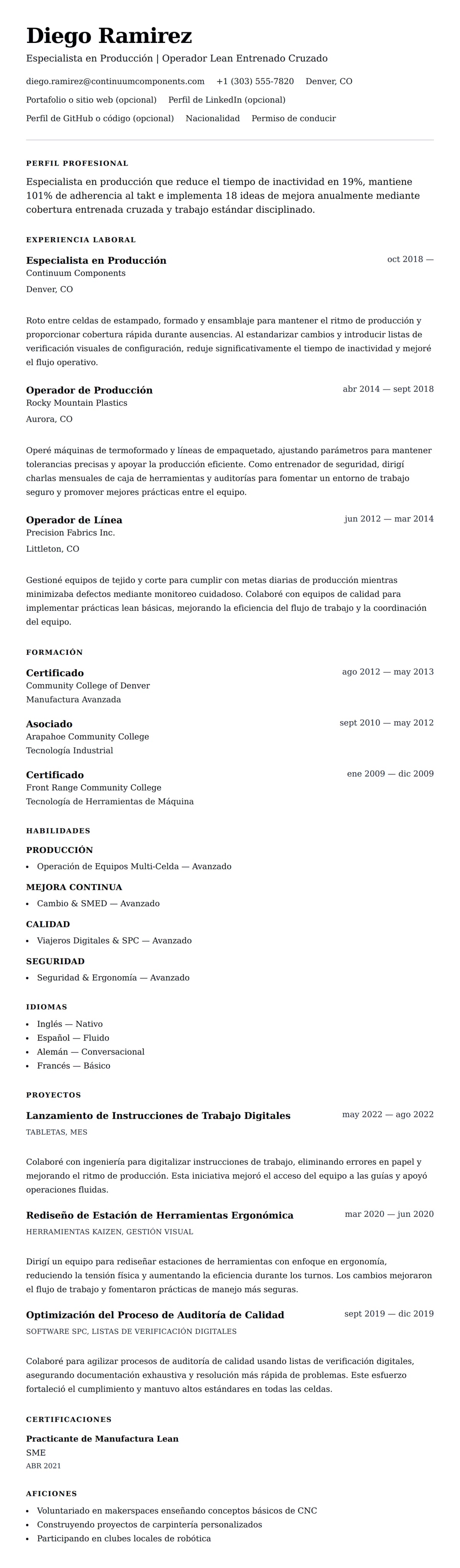 Vista previa del currículum Ejemplo de Currículum de Especialista en Producción