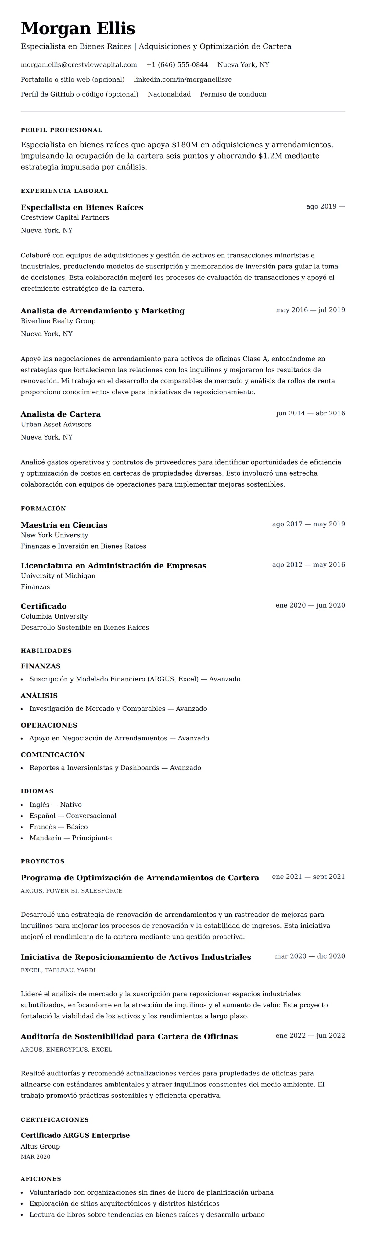 Vista previa del currículum Ejemplo de Currículum de Especialista en Bienes Raíces