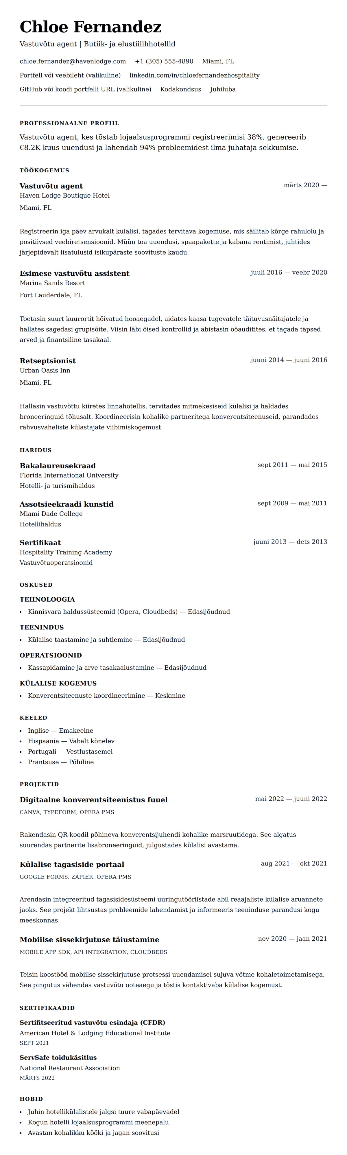 CV eelvaade Hotelli vastuvõtu töötaja CV näidis jaoks