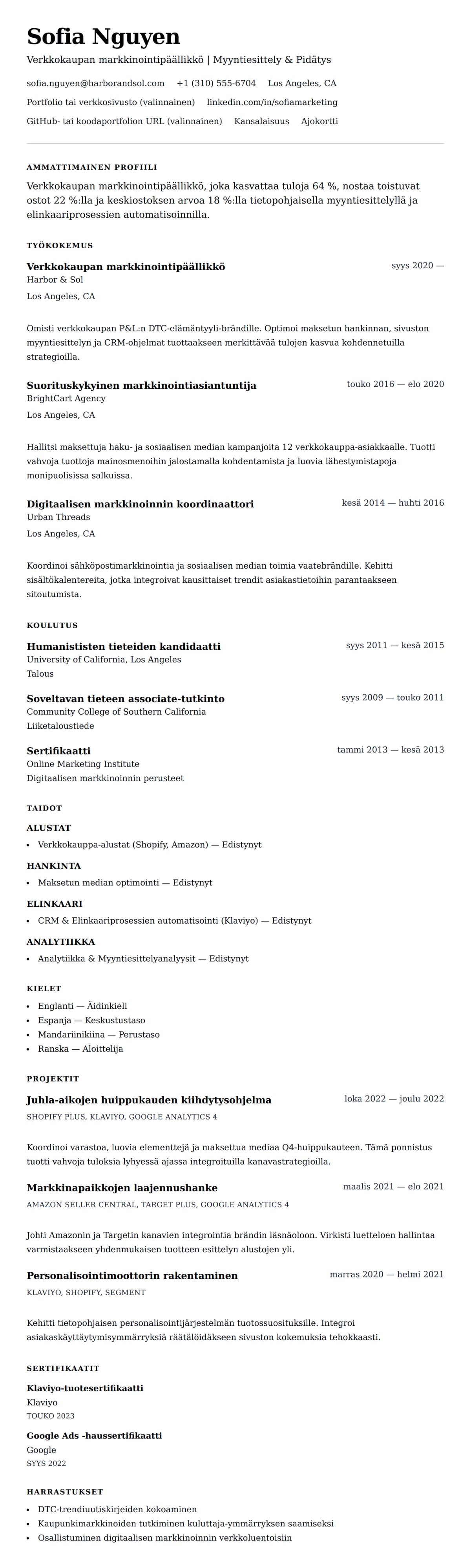 Ansioluetteloesikatselu kohteelle Verkkokaupan markkinointipäällikön ansioluettelo-esimerkki