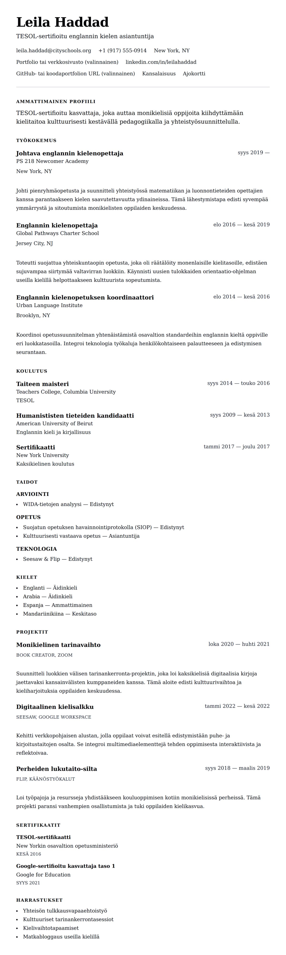 Ansioluetteloesikatselu kohteelle Englannin kielenopettajan ansioluetteloesimerkki