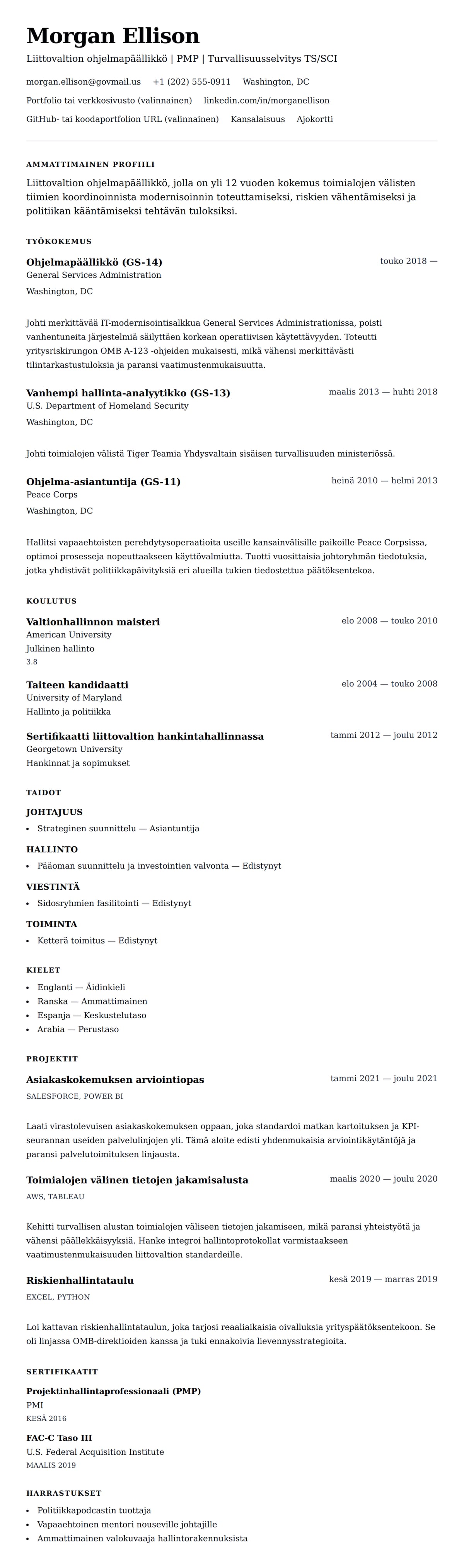 Ansioluetteloesikatselu kohteelle Liittovaltion työntekijän ansioluetteloesimerkki