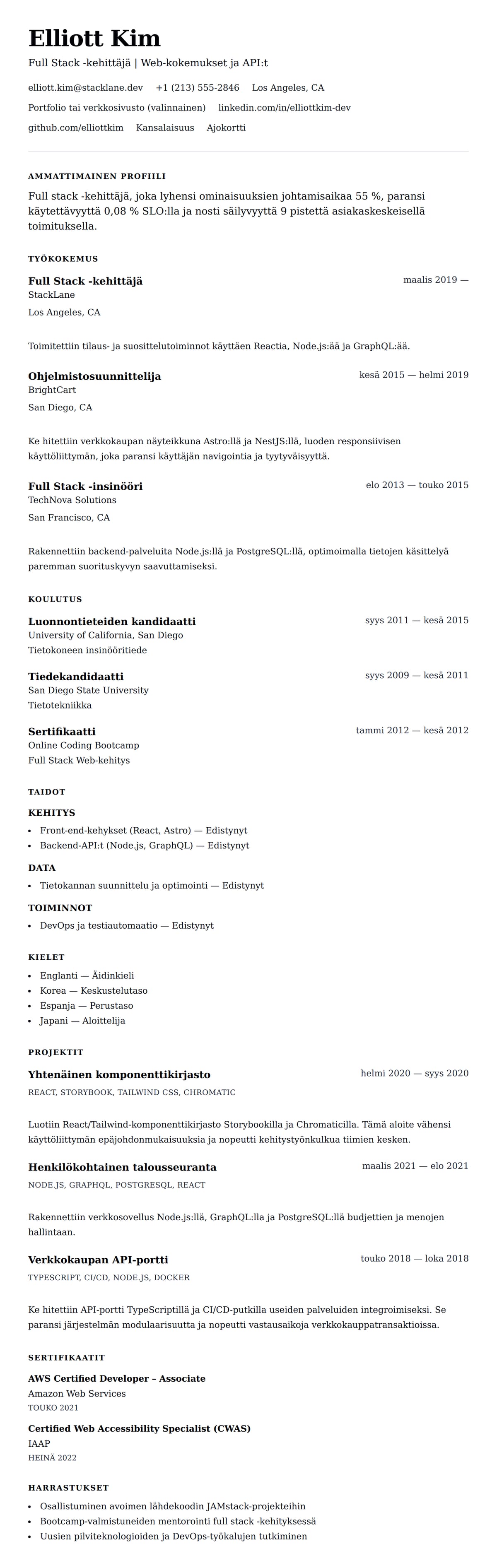 Ansioluetteloesikatselu kohteelle Full Stack -kehittäjän ansioluetteloesimerkki