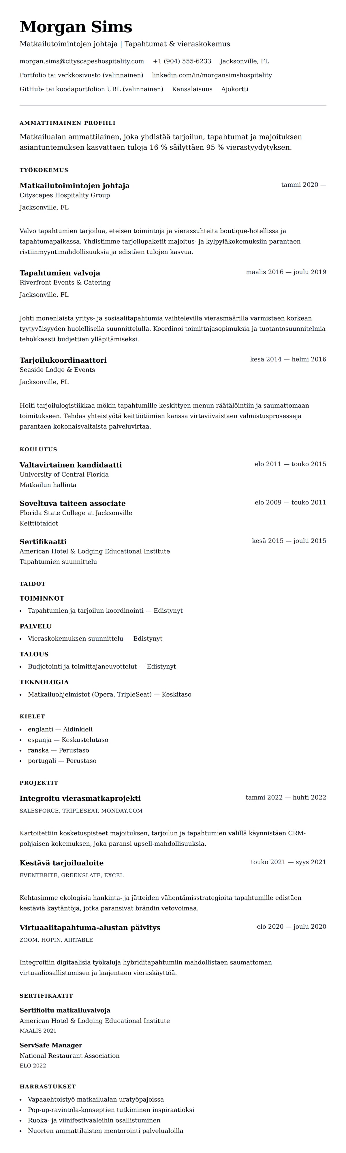 Ansioluetteloesikatselu kohteelle Matkailu- ja tarjoilualan ammattilaisen ansioluetteloesimerkki