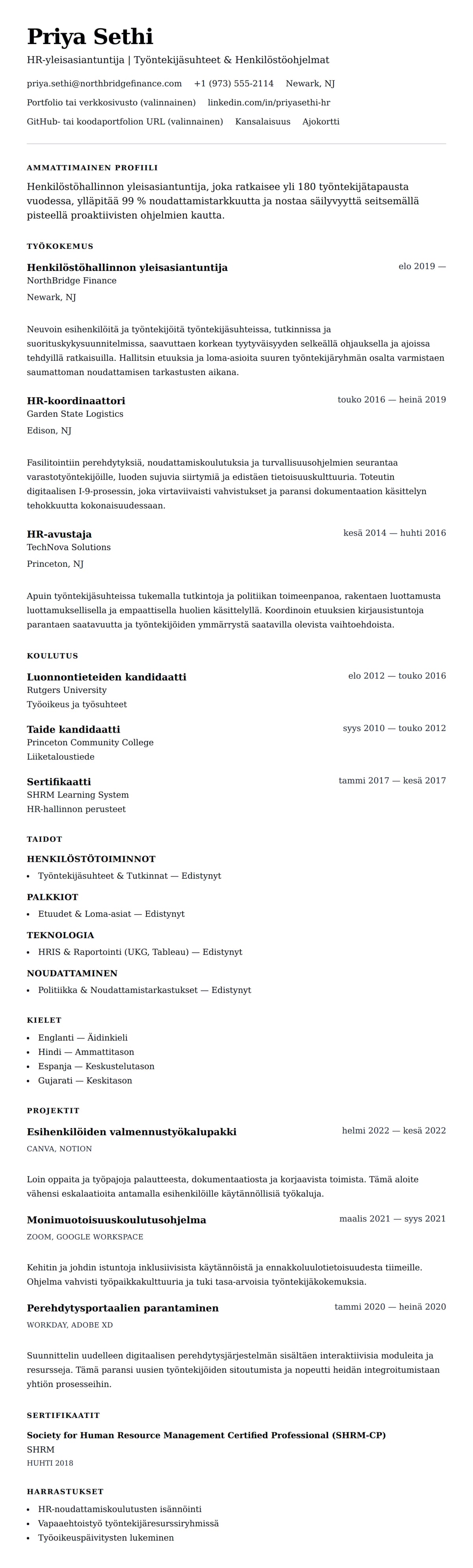 Ansioluetteloesikatselu kohteelle Henkilöstöhallinnon yleisasiantuntijan ansioluetteloesimerkki