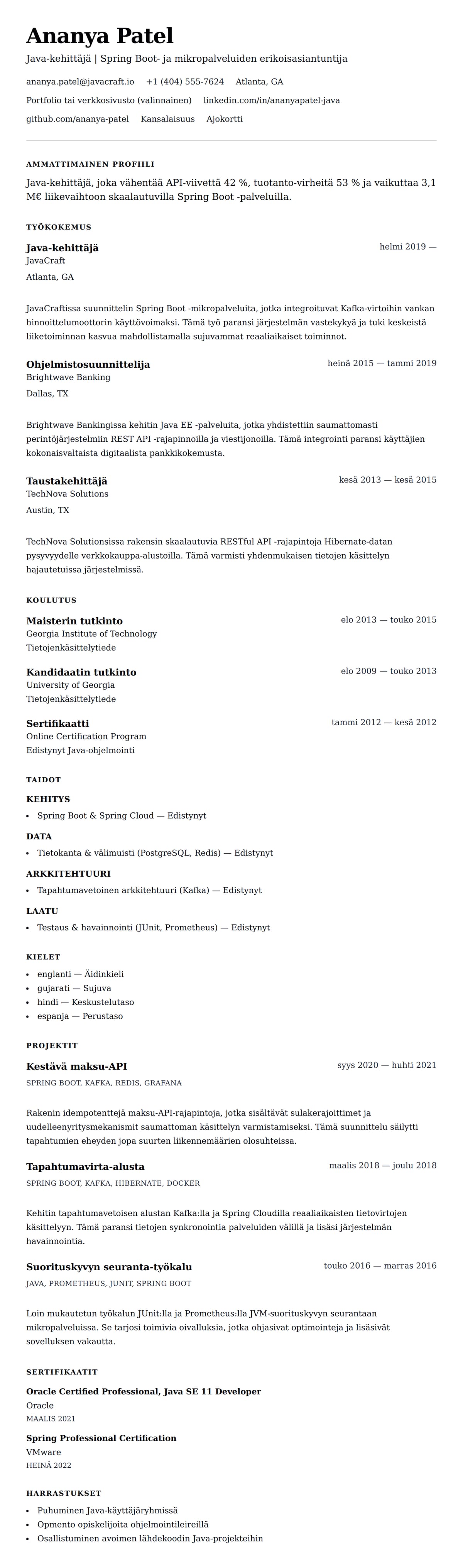 Ansioluetteloesikatselu kohteelle Java-kehittäjän ansioluettelon esimerkki