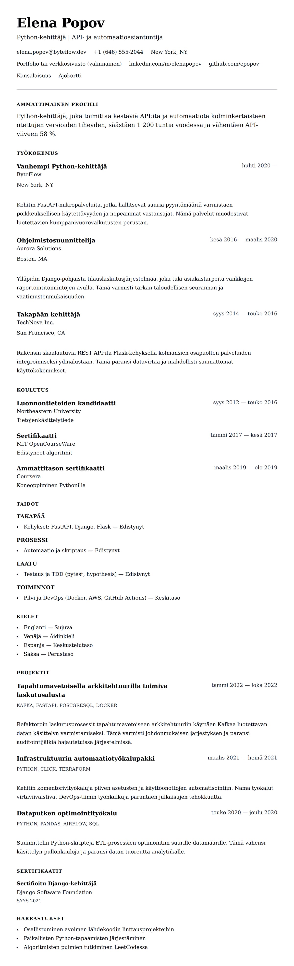 Ansioluetteloesikatselu kohteelle Python-kehittäjän ansioluetteloesimerkki